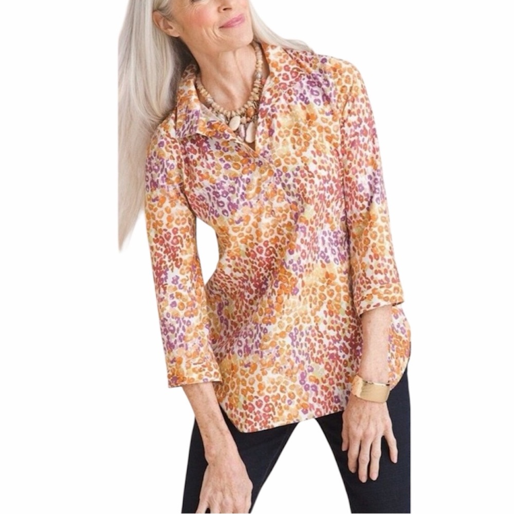 Chico's No Iron Animal Print Long Sleeve Button Down Shirt. Size Small